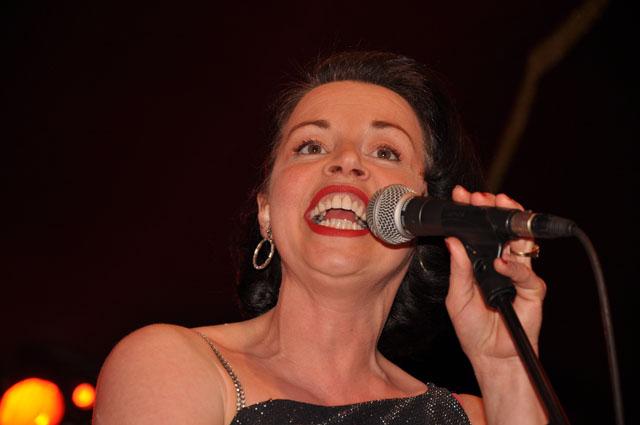 min 2012 03 16 cabaret sauvage 088